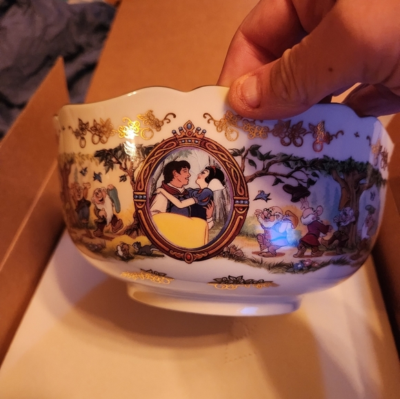 Disney Snow white lennox bowl - Picture 5 of 8